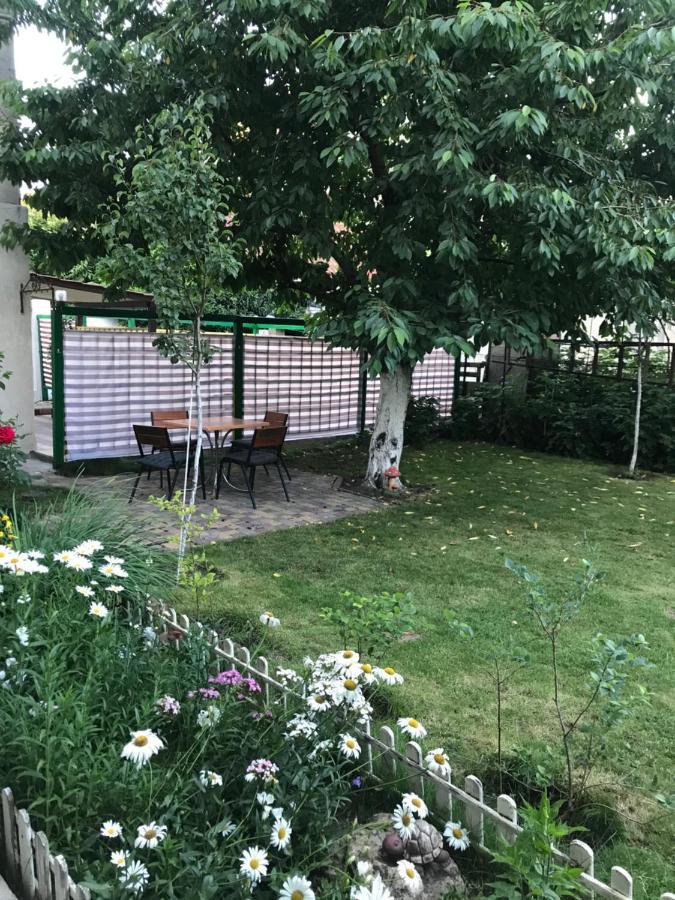 Гостевой Дом Дина Odessa Eksteriør bilde